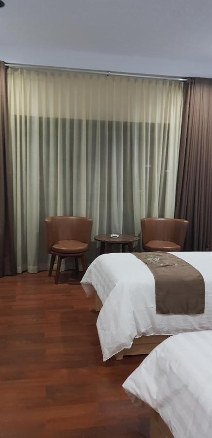 Mandalawangi Hotel