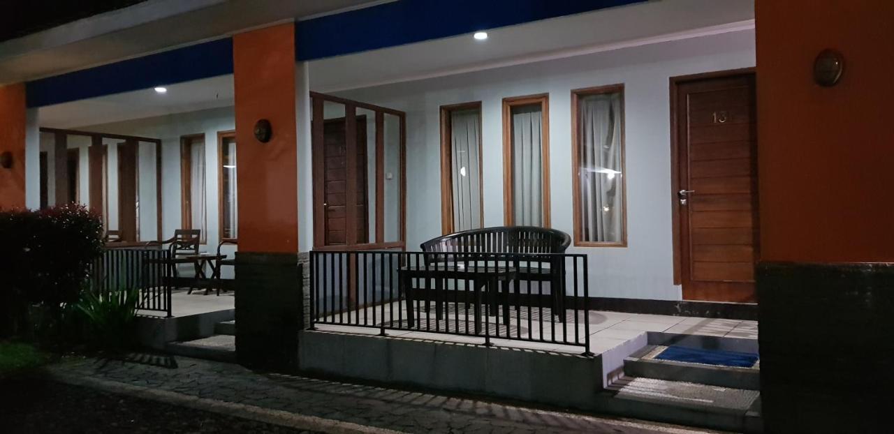 Mandalawangi Hotel